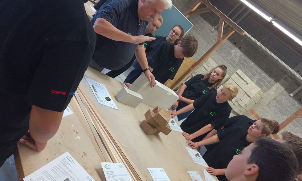 Workcamps GreenHouse – Bauen für die Zukunft Workcamps GreenHouse – Bauen für die Zukunft